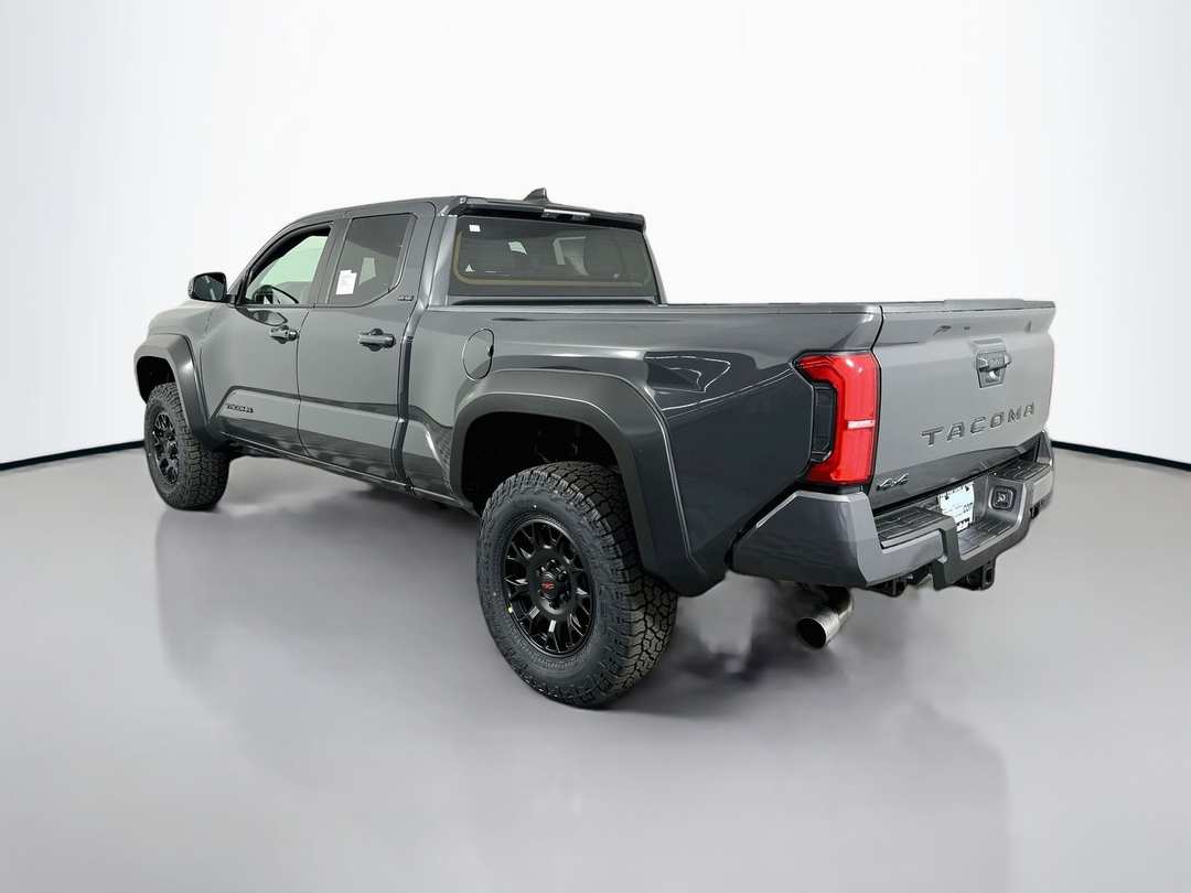 2026 Toyota Tacoma SR5 - Image 5