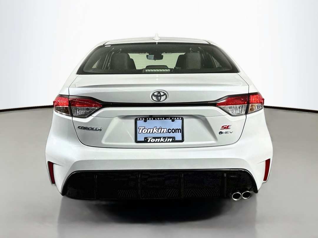 2026 Toyota Corolla Hybrid SE - Image 6