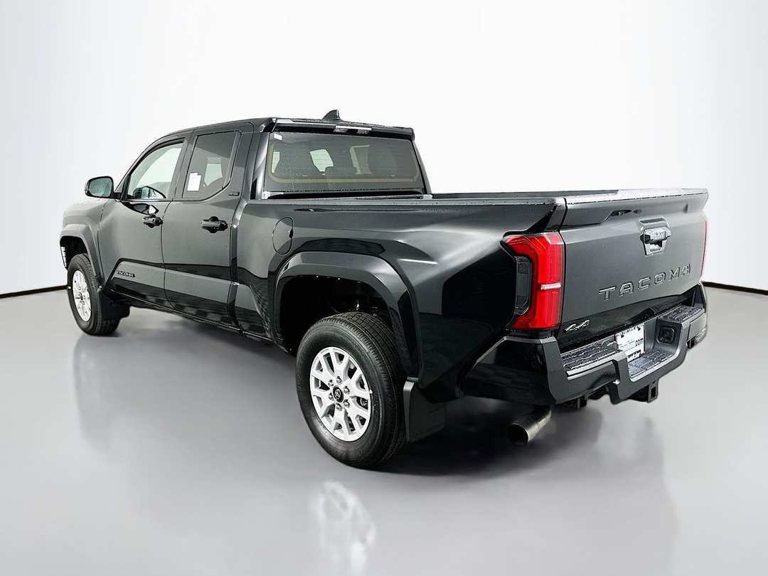 2026 Toyota Tacoma SR5 - Image 5