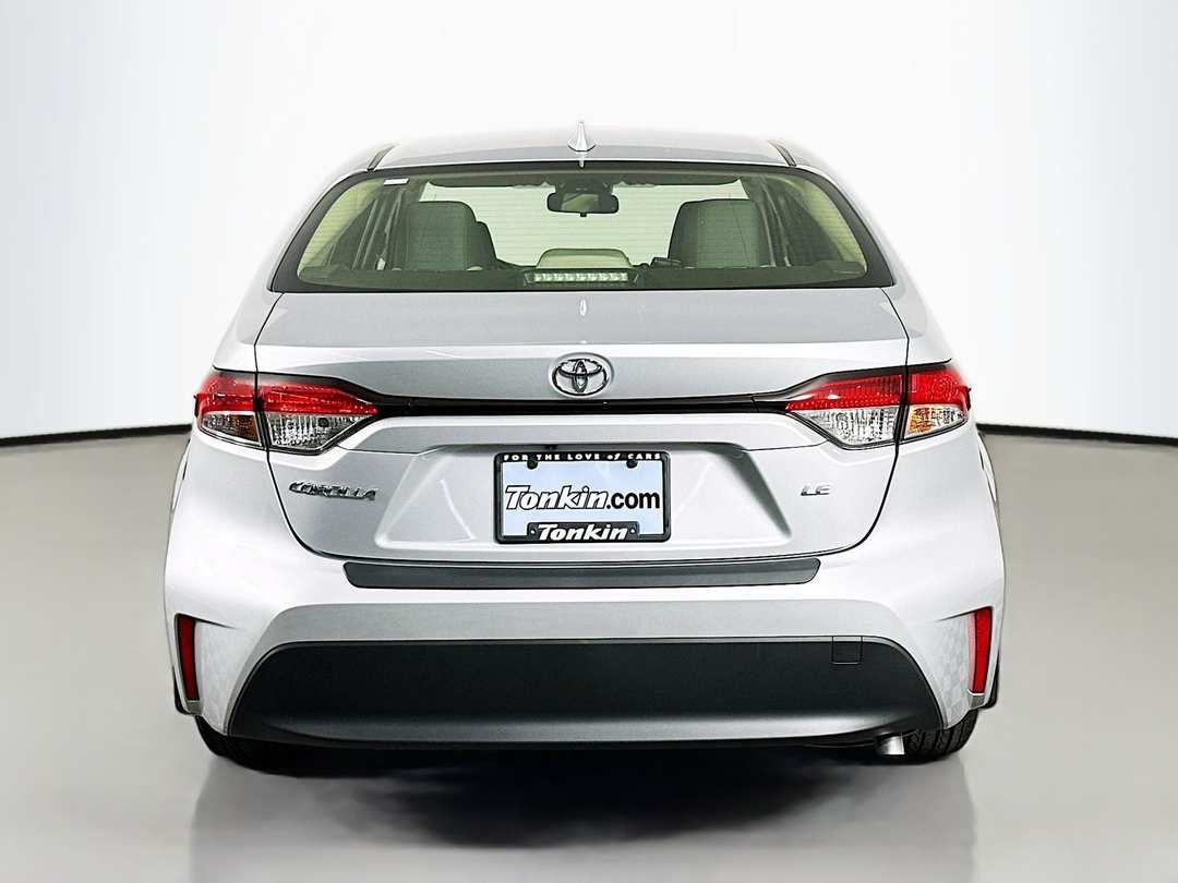 2026 Toyota Corolla LE - Image 6