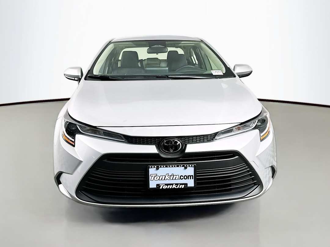 2026 Toyota Corolla LE - Image 2