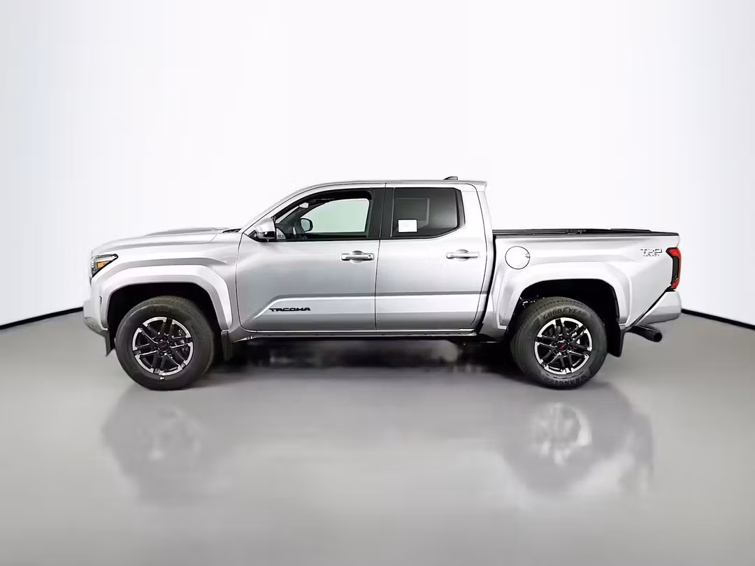 2026 Toyota Tacoma TRD Sport - Image 4