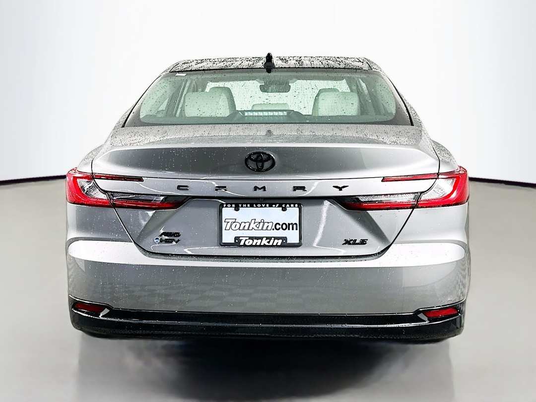 2026 Toyota Camry XSE - Image 6