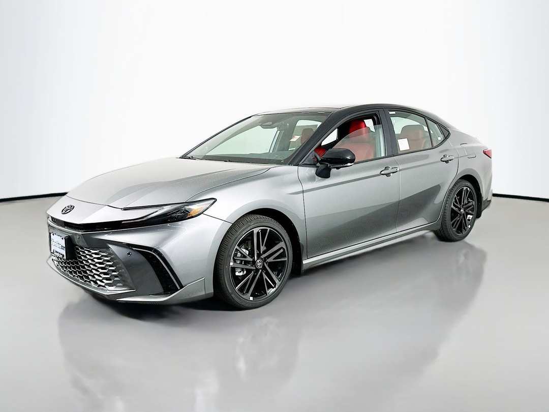 2026 Toyota Camry XSE - Image 3