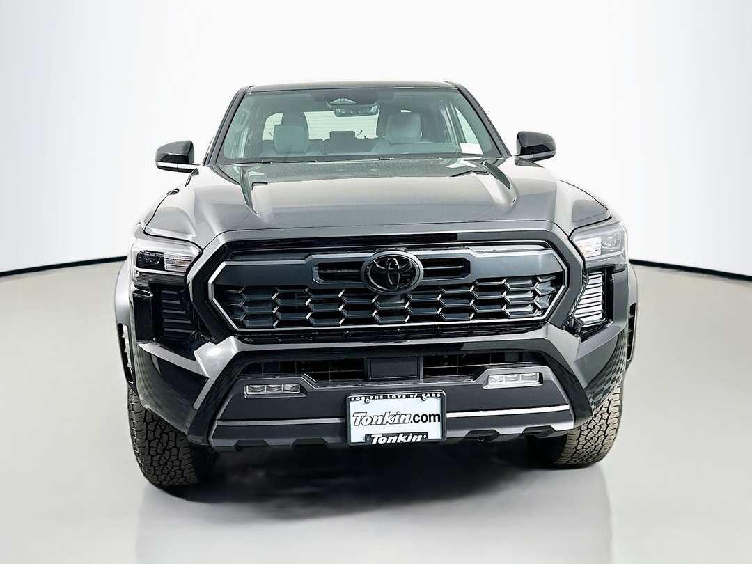 2026 Toyota Tacoma TRD OffRoad - Image 2