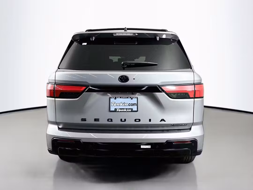 2026 Toyota Sequoia Platinum - Image 6