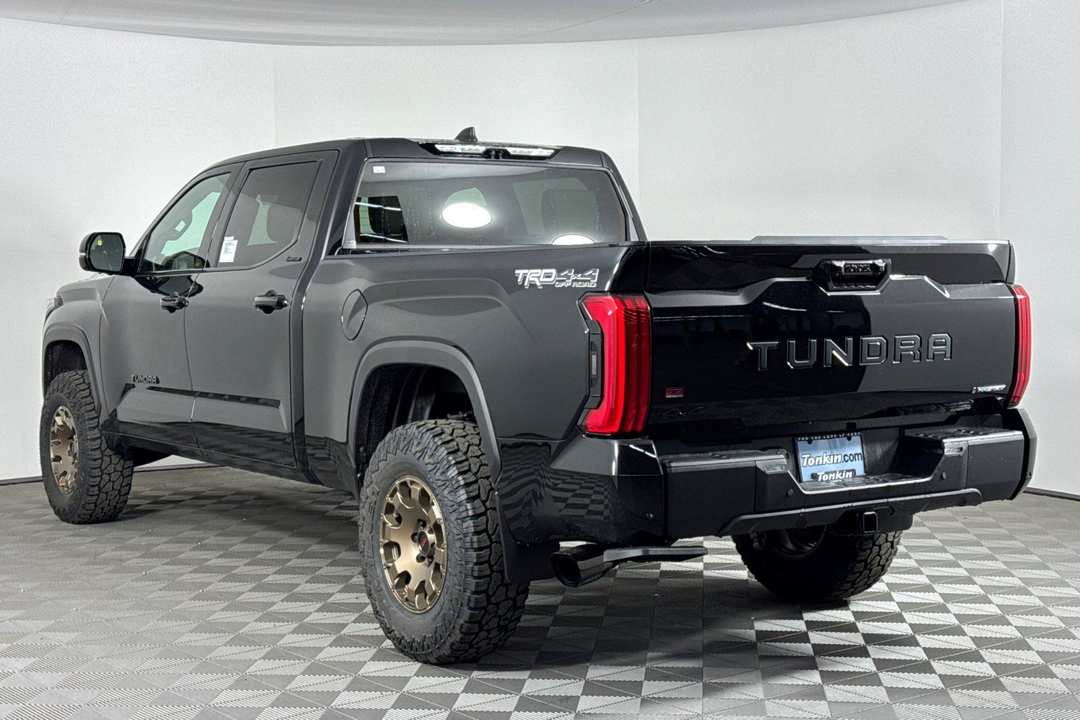 2025 Toyota Tundra Hybrid Limited - Image 6