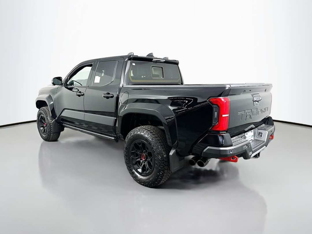 2026 Toyota Tacoma Hybrid TRD Pro - Image 5