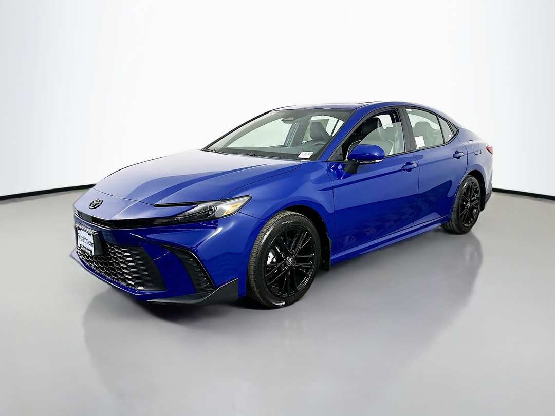 2026 Toyota Camry XSE - Image 3
