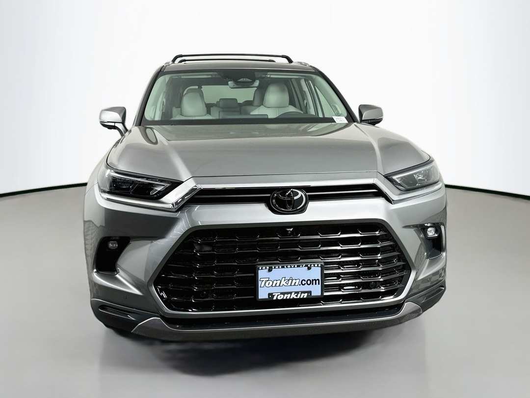 2026 Toyota Grand Highlander Hybrid Limited - Image 2