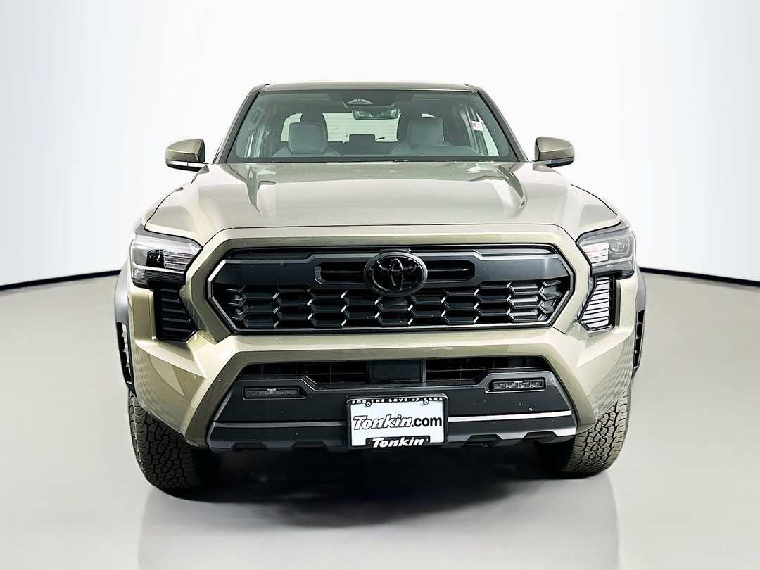 2026 Toyota Tacoma TRD OffRoad - Image 2