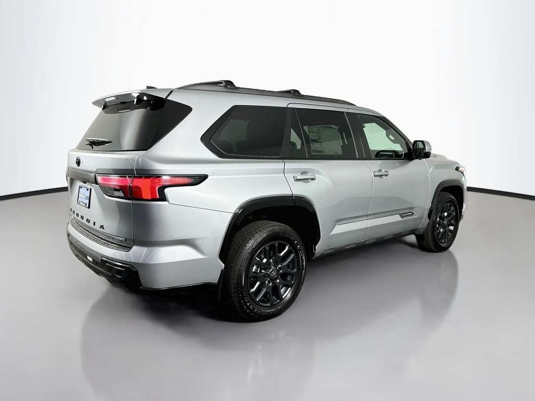 2026 Toyota Sequoia Platinum - Image 7