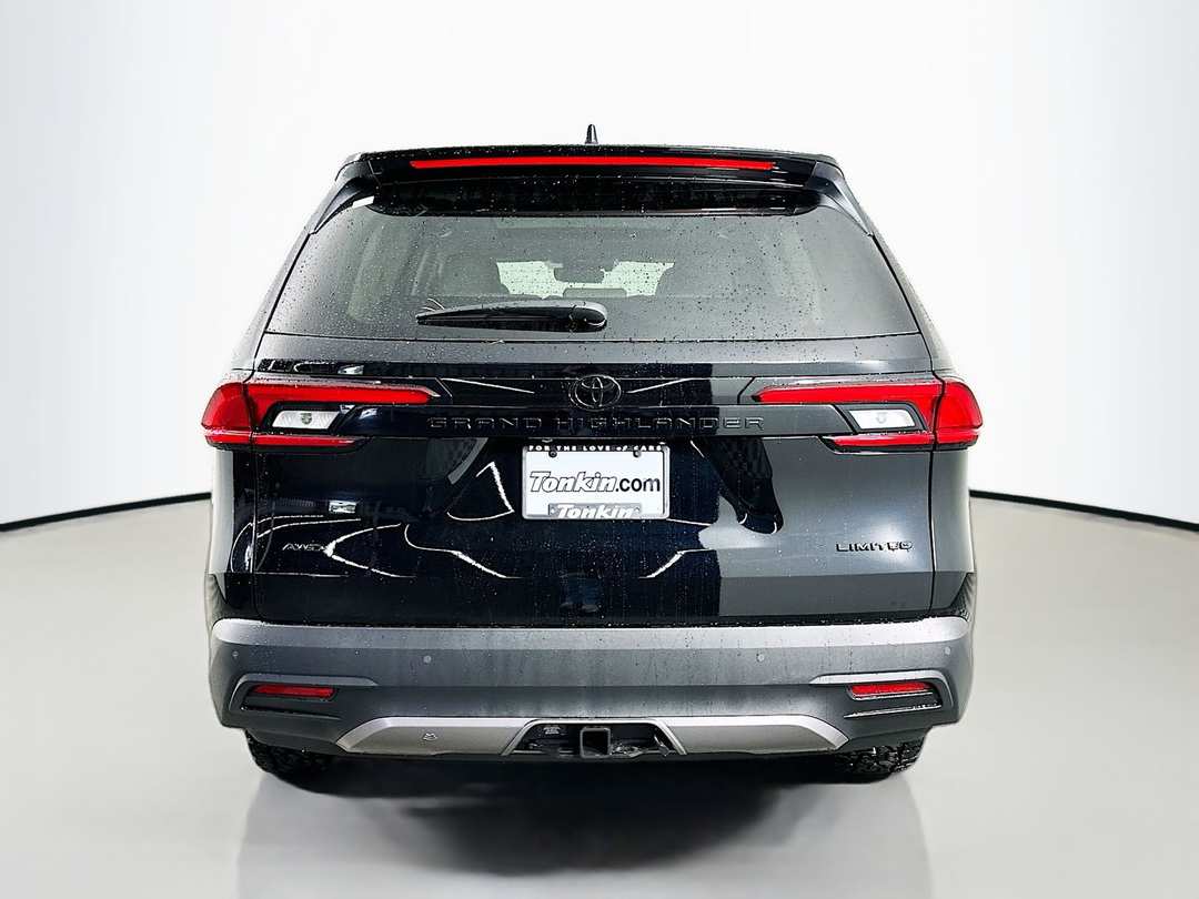 2026 Toyota Grand Highlander Limited - Image 6