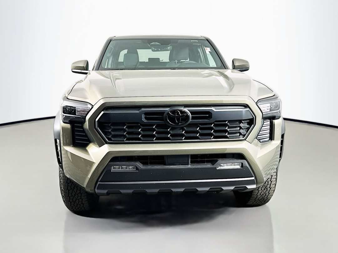 2026 Toyota Tacoma TRD OffRoad - Image 2