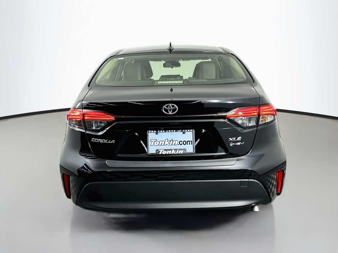2026 Toyota Corolla Hybrid XLE - Image 6