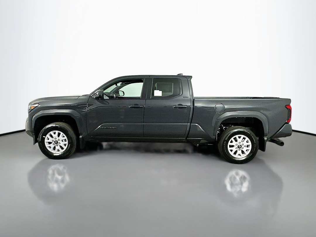 2026 Toyota Tacoma SR5 - Image 4