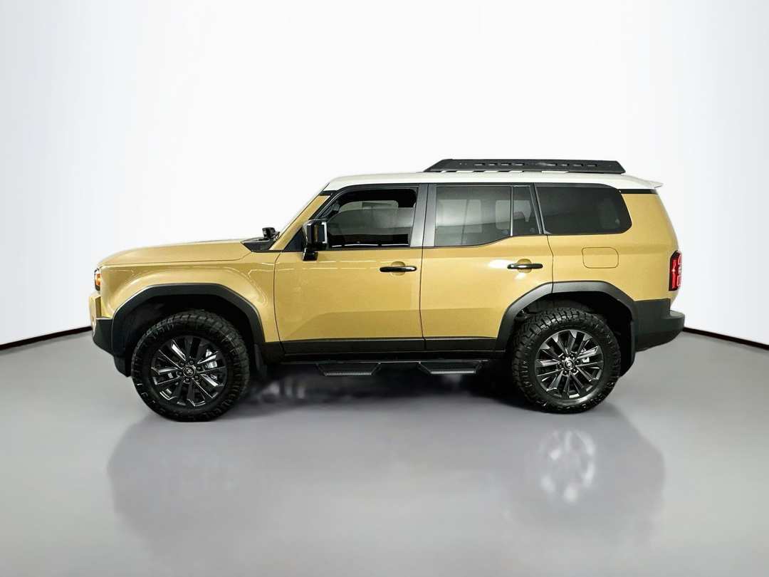 2026 Toyota Land Cruiser Base - Image 4