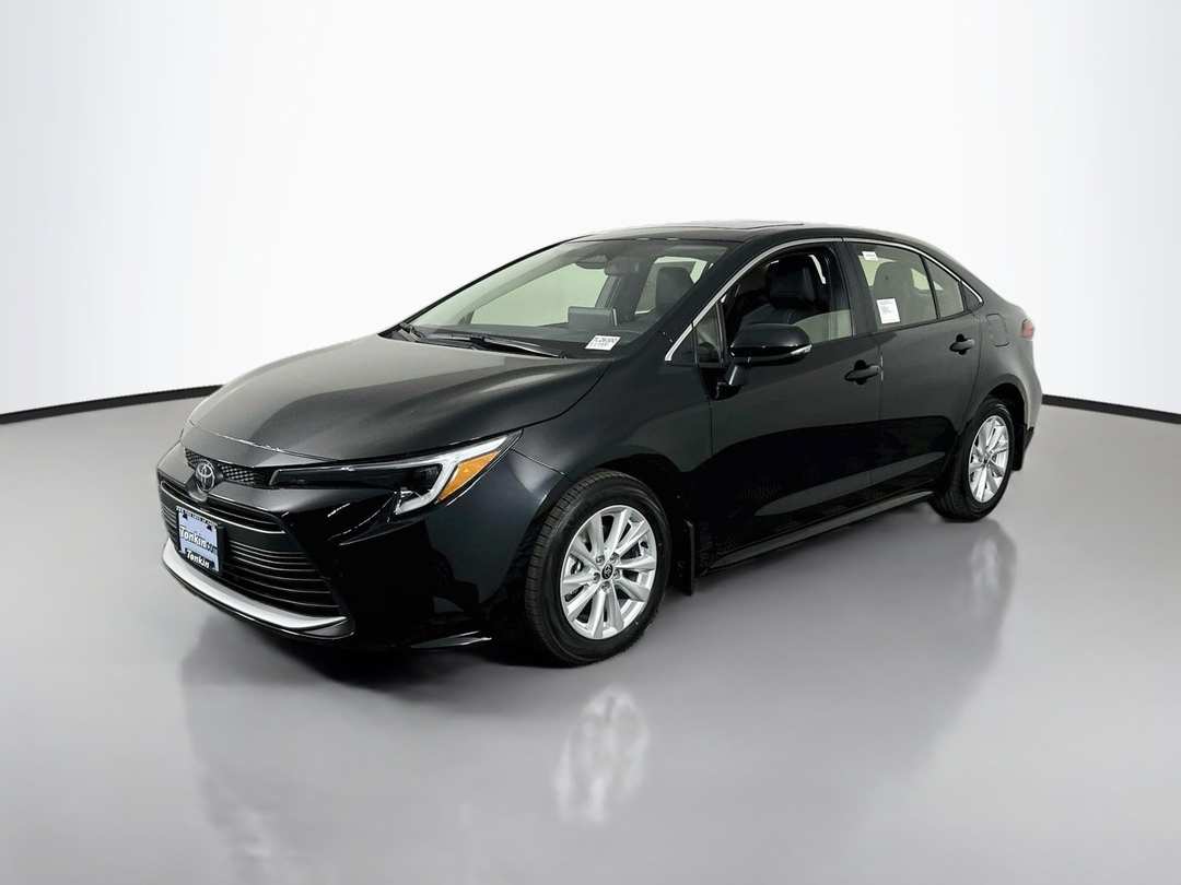 2026 Toyota Corolla Hybrid XLE - Image 3