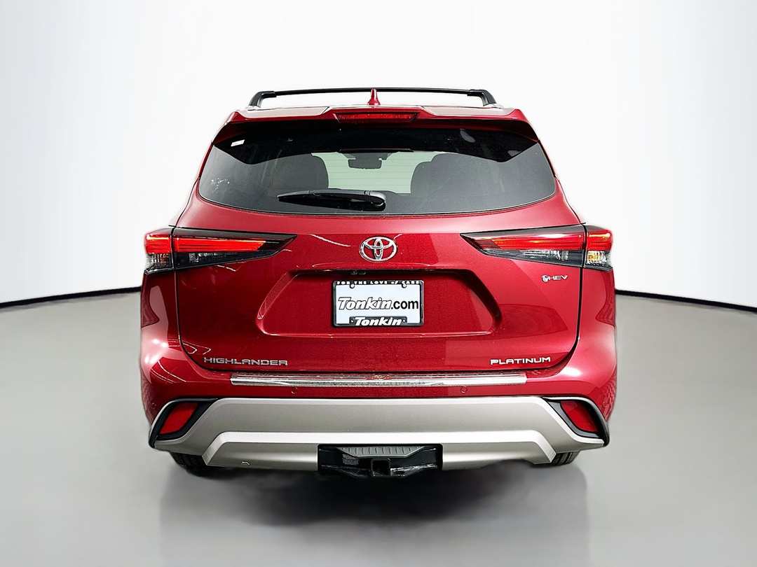 2026 Toyota Highlander Hybrid Platinum - Image 6