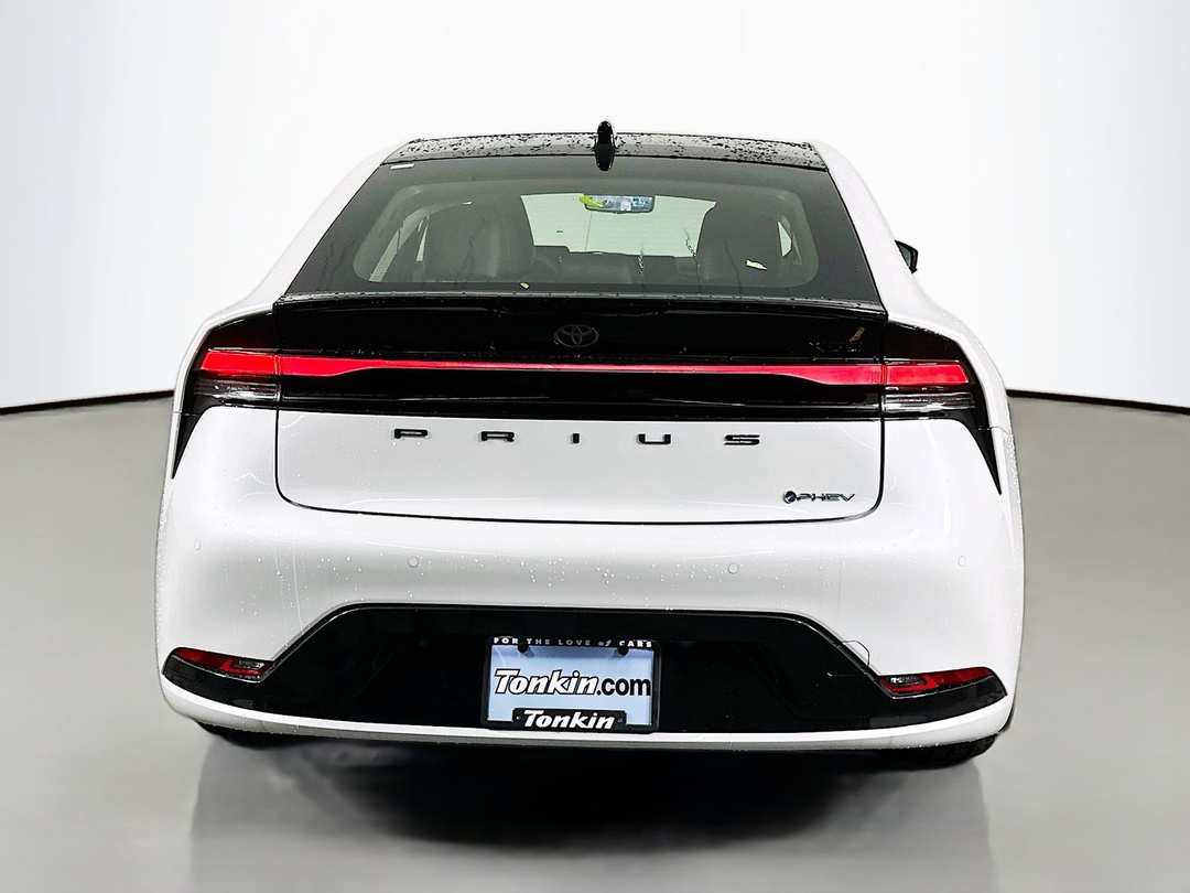 2026 Toyota Prius Plug-In Hybrid XSE Premium - Image 6