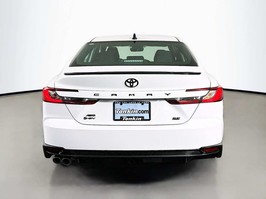 2026 Toyota Camry SE Nightshade - Image 6