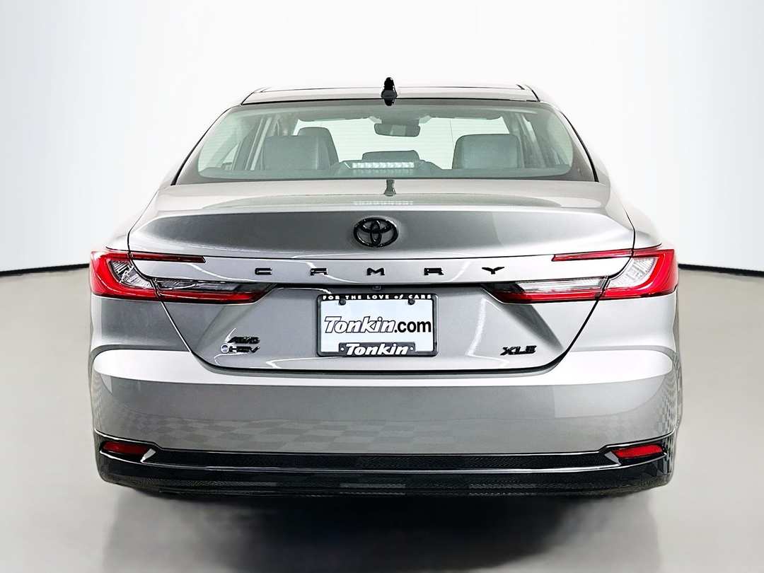2026 Toyota Camry XSE - Image 6