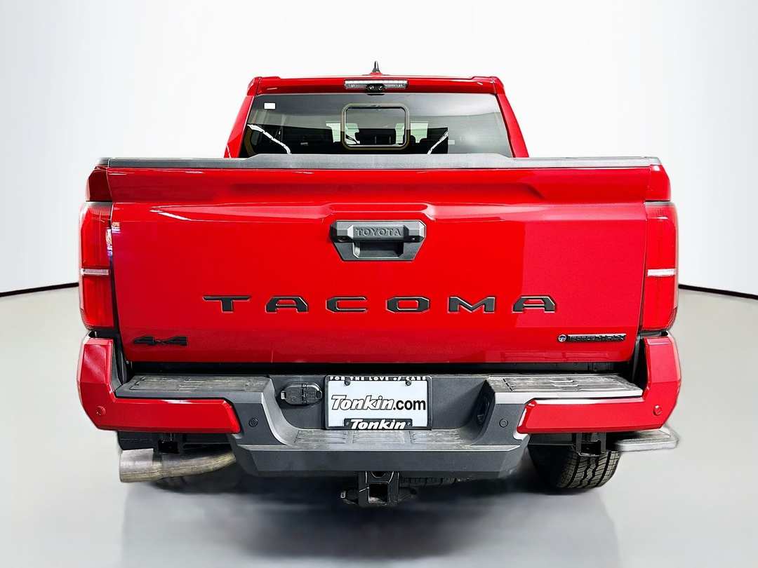 2026 Toyota Tacoma Hybrid TRD Off Road - Image 6